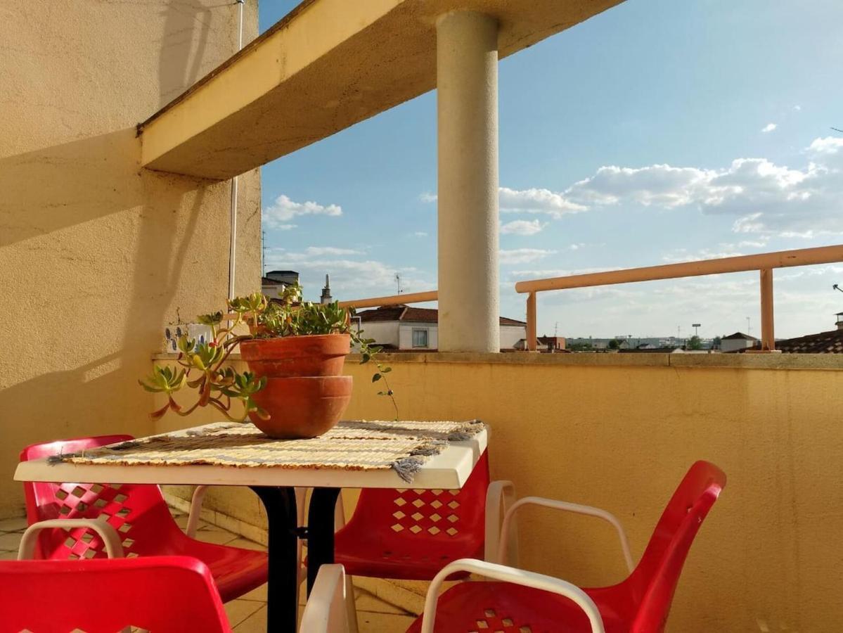 Apartamento El Trastero Santa Marta de Tormes Exterior foto